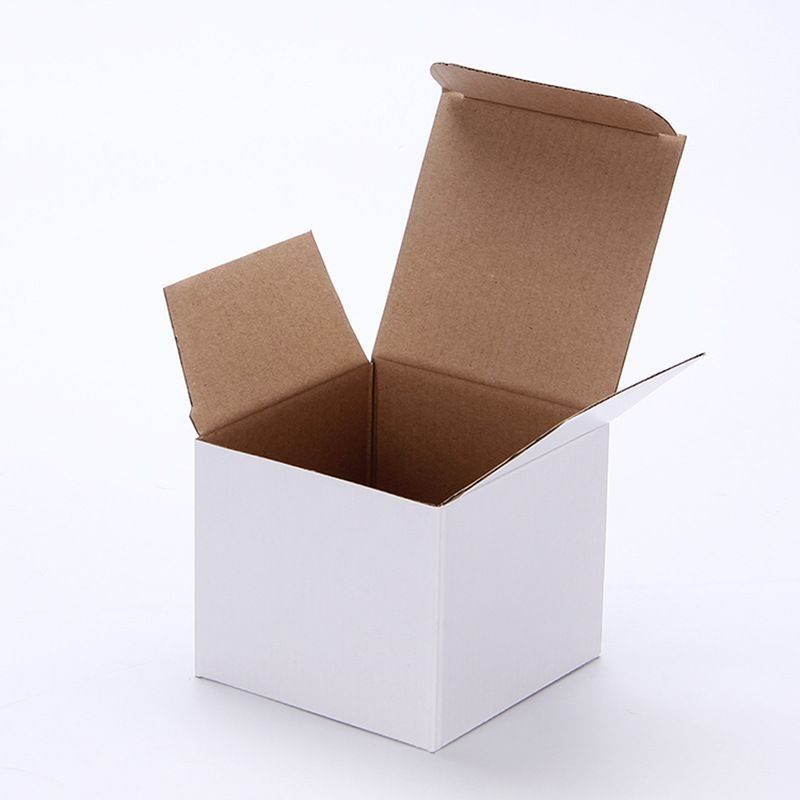 100% papieru z recyklingu, złożony z jednego kawałka, opakowanie faliste, pudełka prezentów i naturalne pudełka przesyłowe Kraft z teksturą.